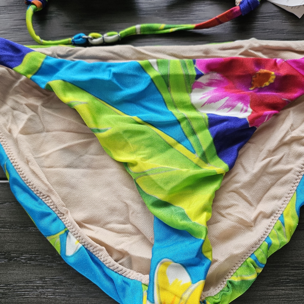 Colorful Floral Bikini Set - Picture 4 of 4